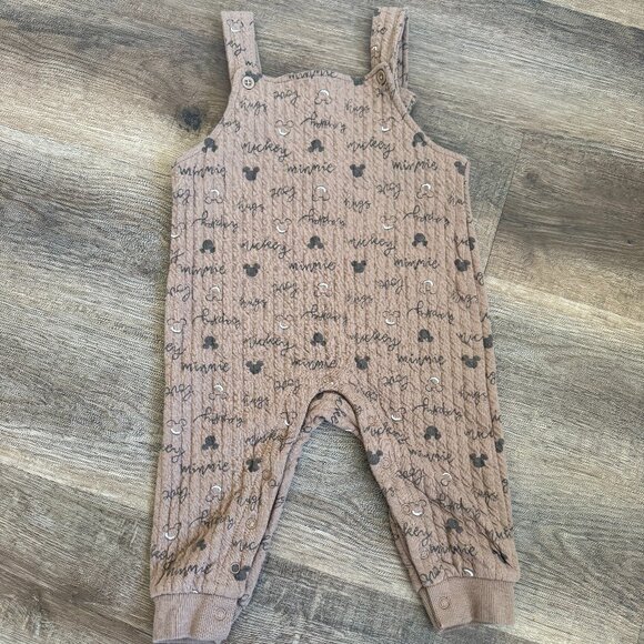 Disney Other - 18mo Gender Neutral | Disney Baby | Great Condition | Fall Outfit